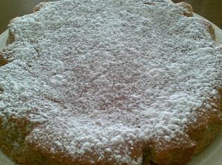 TORTA ALLE NOCCIOLE